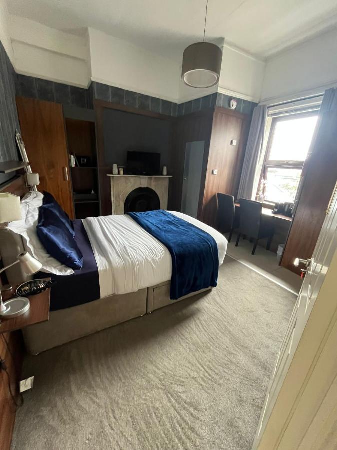 Upstairs Studio - Private Kitchenette And Small En-Suite Dublin Eksteriør bilde
